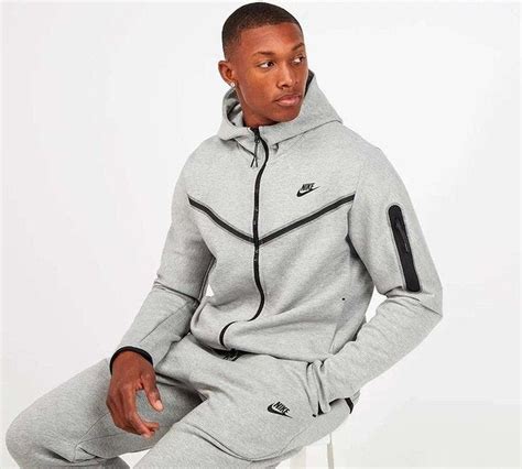 nike tech tracksuit full set